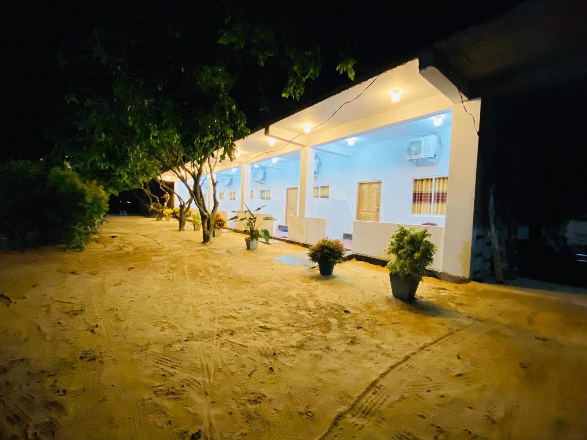 Dolphin Village Alankuda المظهر الخارجي الصورة