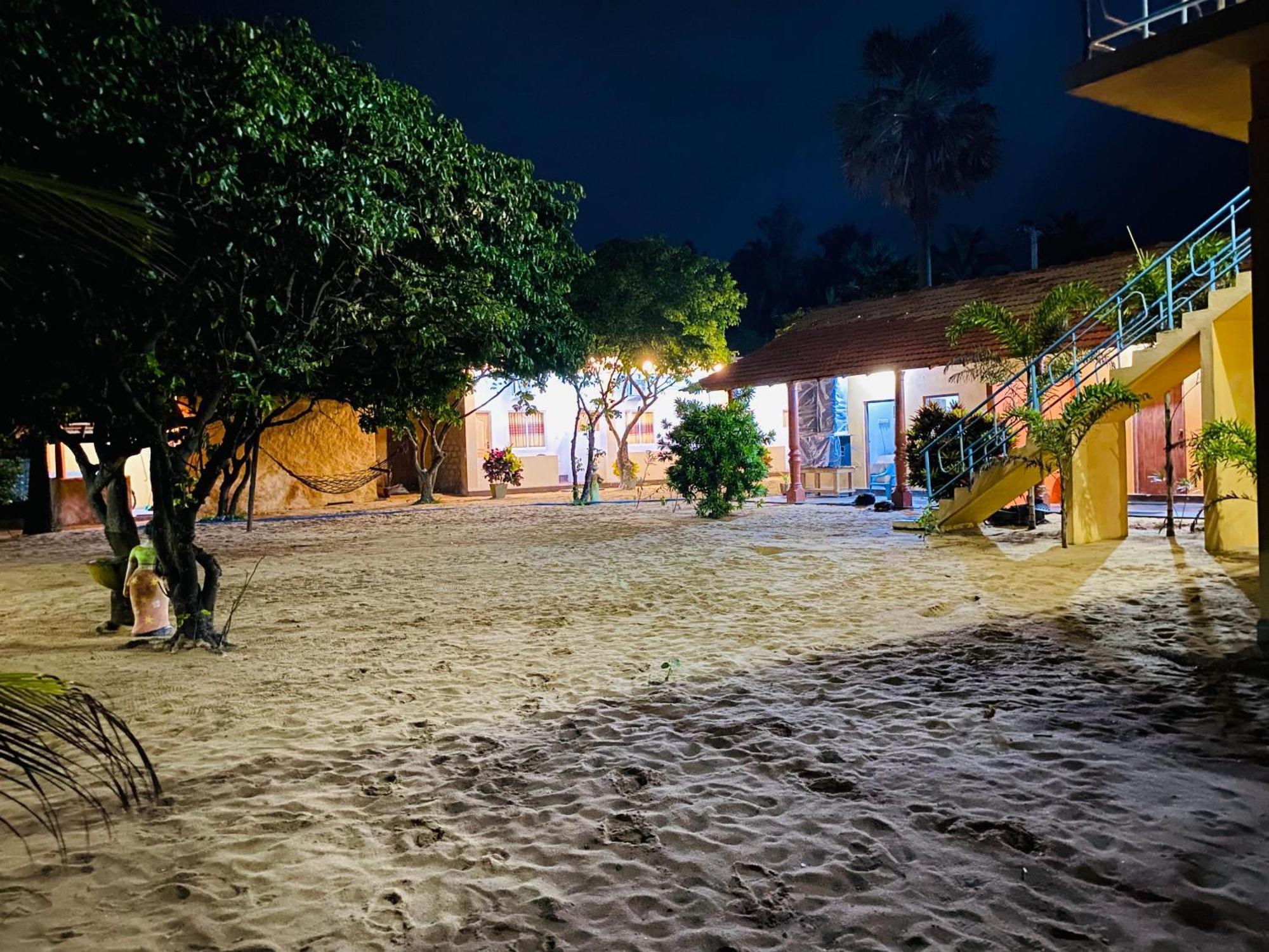 Dolphin Village Alankuda المظهر الخارجي الصورة